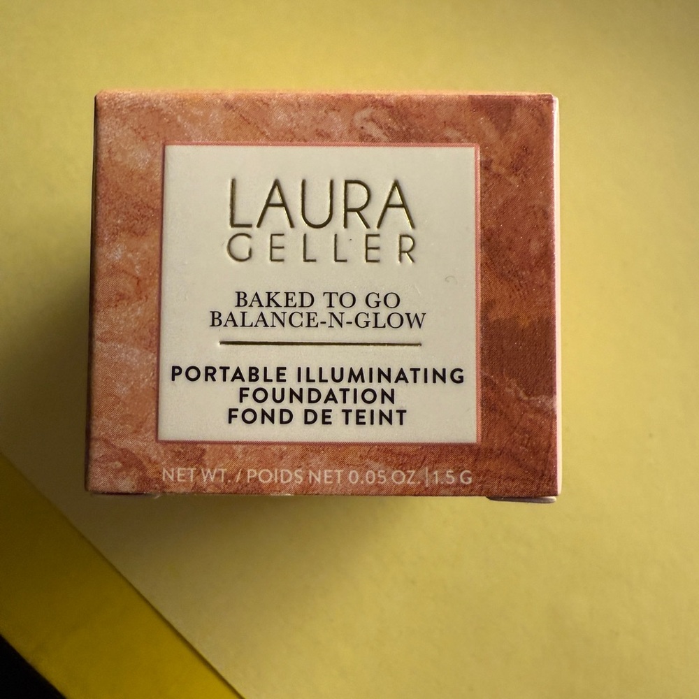 Laura Geller Baked Balance-N-Glow Foundation - Light - portable travel size NIB